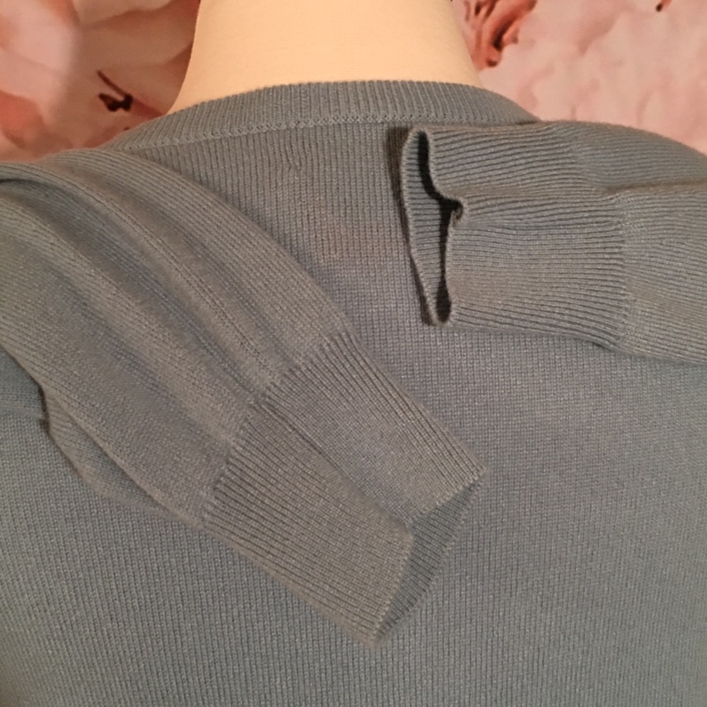 Neiman Marcus Cashmere Sweater, Blue, Vintage 🌸 - Picture 4 of 8